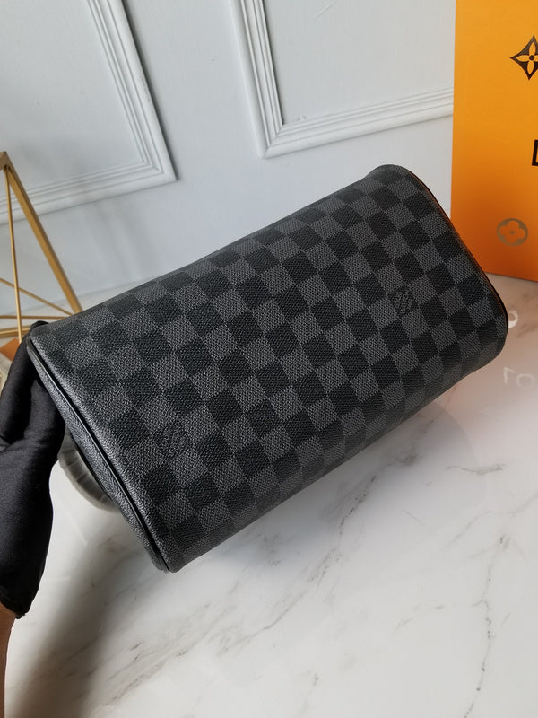 Fan Fashion Lu-Vi bags - 17476