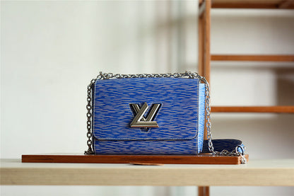 Fan Fashion Lu-Vi bags - 8496