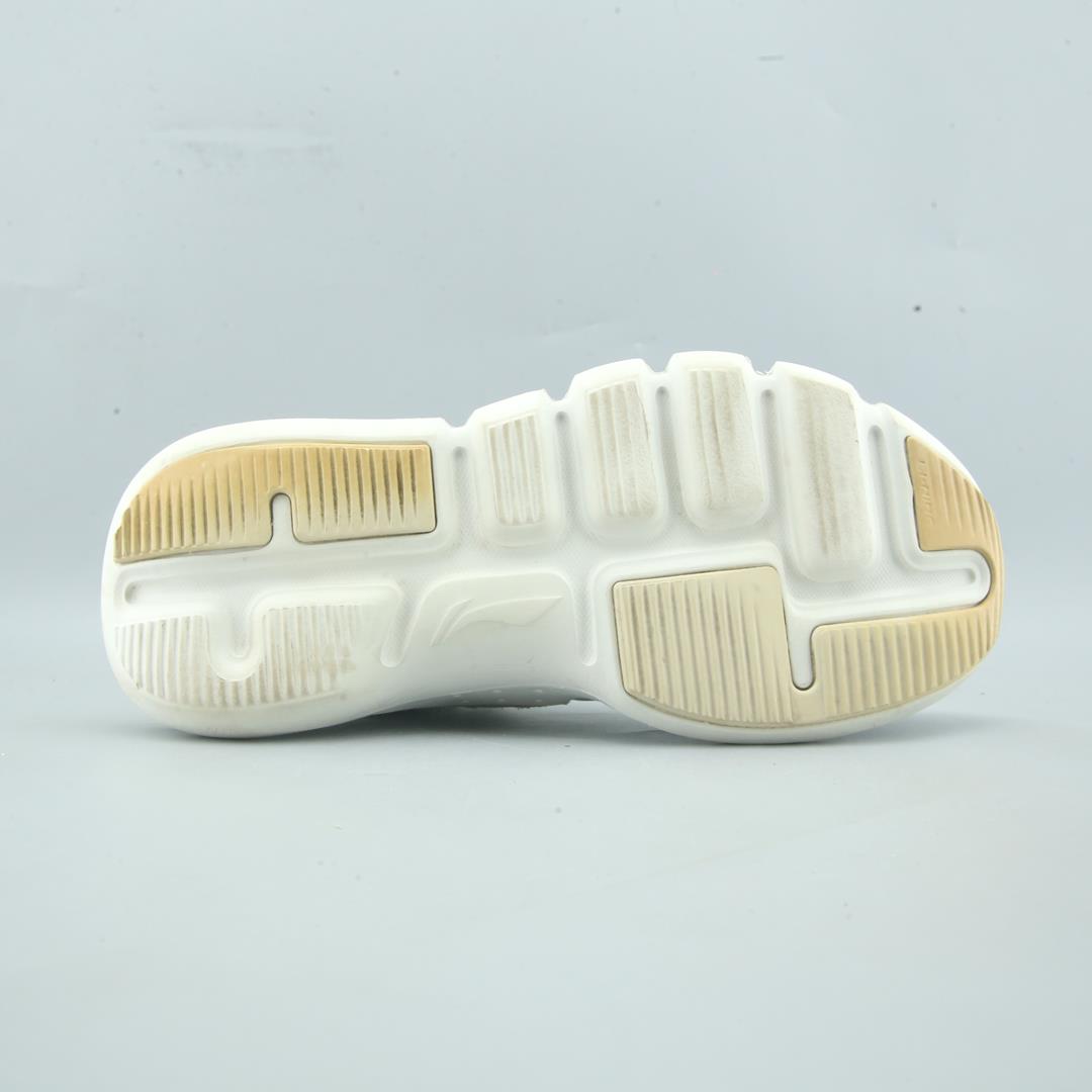LI-NING WADE ESSENCE 2.3 HIGH