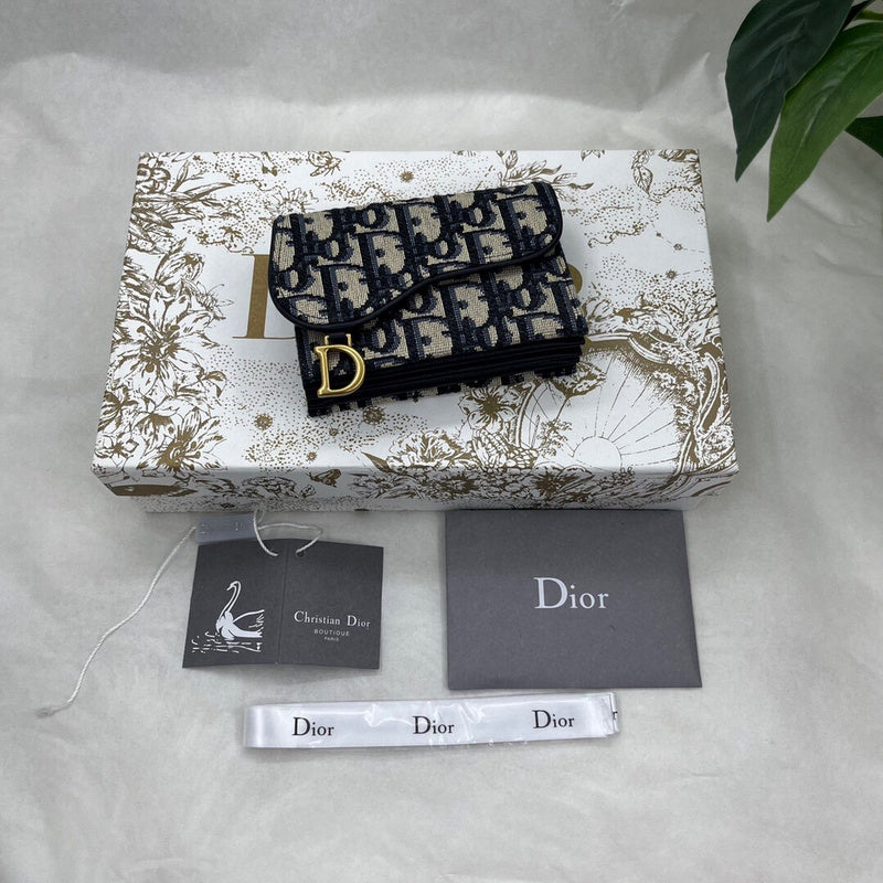 Amelia- DYOR DESIGNER BAGS - 1112