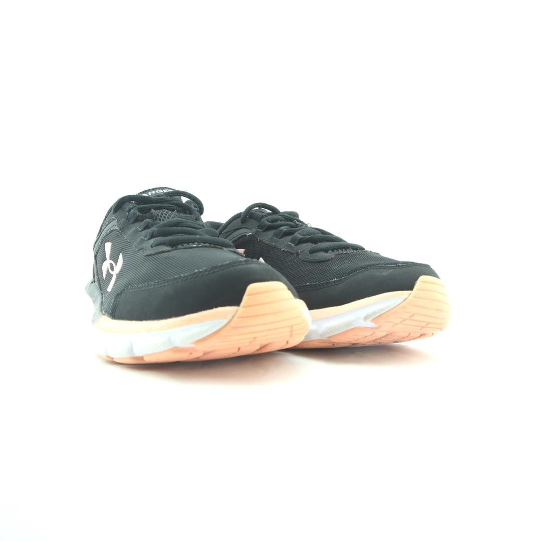 UNDER ARMOUR CHARGED ASSERT 9