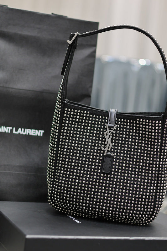 Amelia - YSL Bag - 2503
