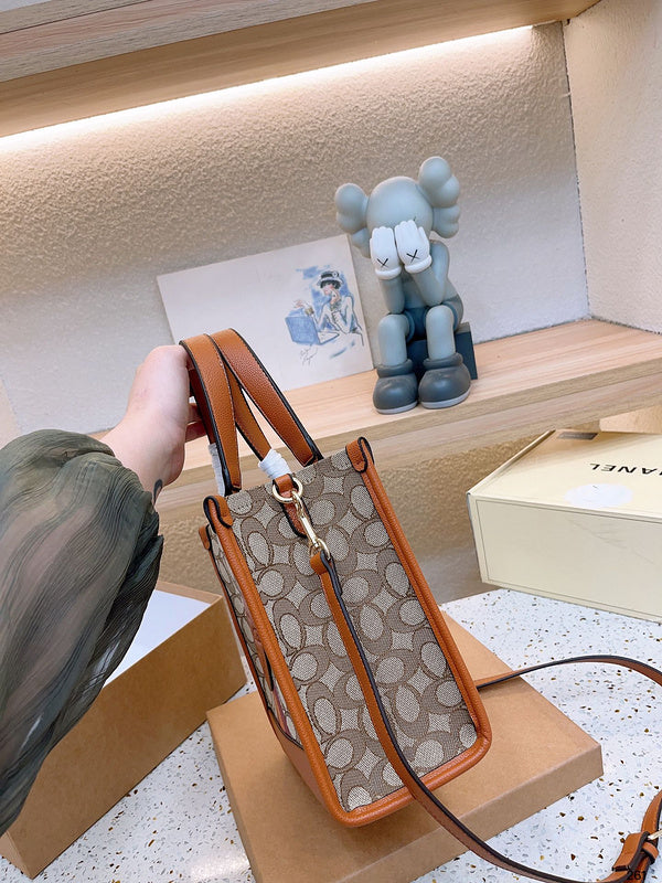 Amelia - CCH Bags - 026