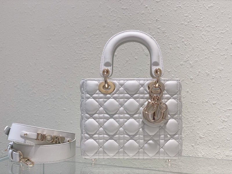 Amelia- DYOR DESIGNER BAGS - 643
