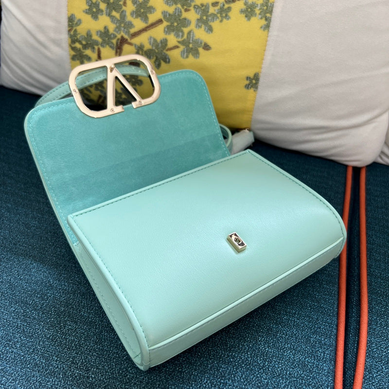 Amelia's Bag Gallery - VEL Bags - 482