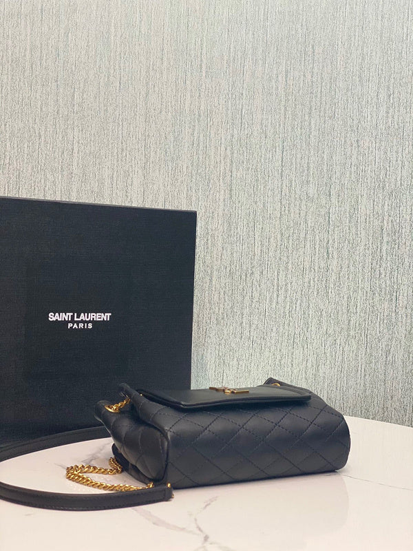 Amelia - YSL Bag - 2069