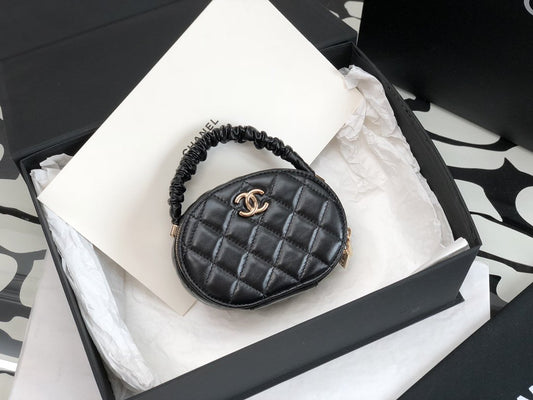 CHL - Vanity Case Shiny Gold Black Bag For Women 9.5cm/3.7in