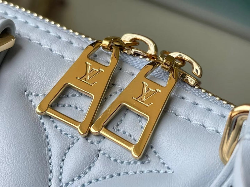 Fan Fashion Lu-Vi Bags - 16617