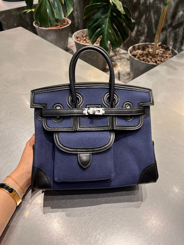 Amelia - HMS Bags - 1549