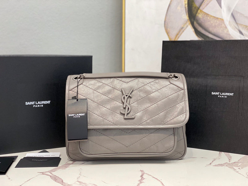 Amelia - YSL Bag - 2242