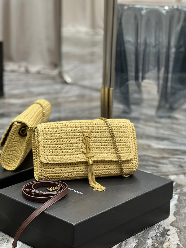 Amelia - YSL Bag - 1871