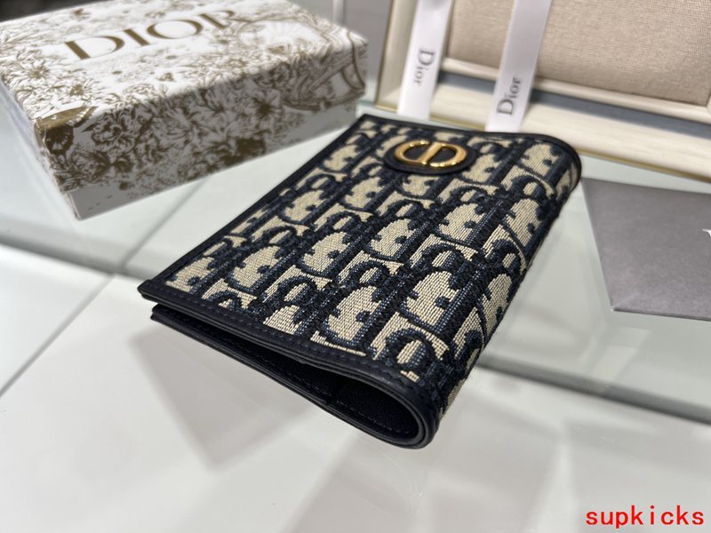 Amelia- Mix Wallets - 227