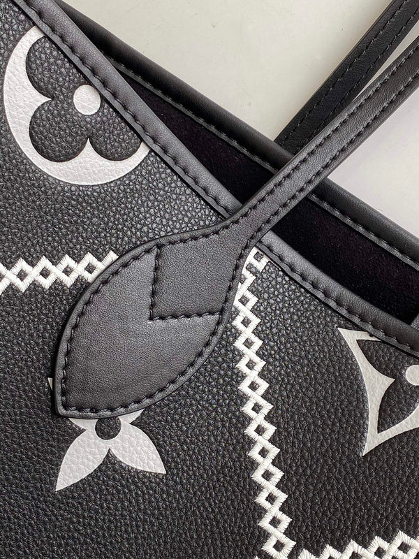 Amelia- GUKI Women Bags - 2023