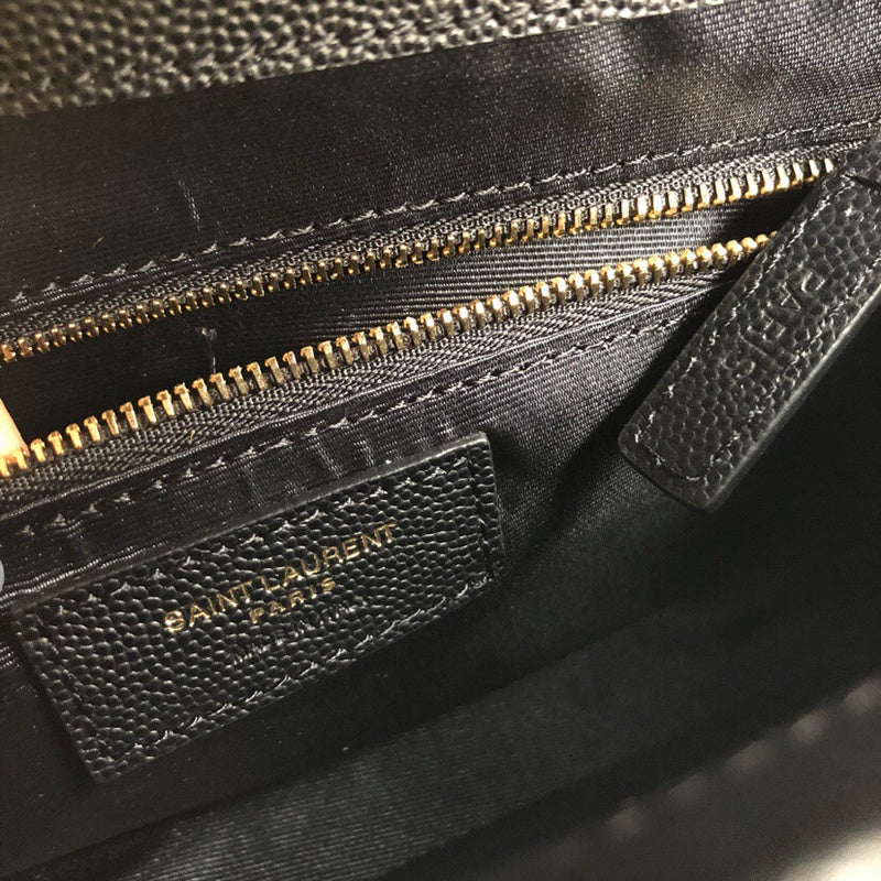 Amelia - YSL Bag - 4040
