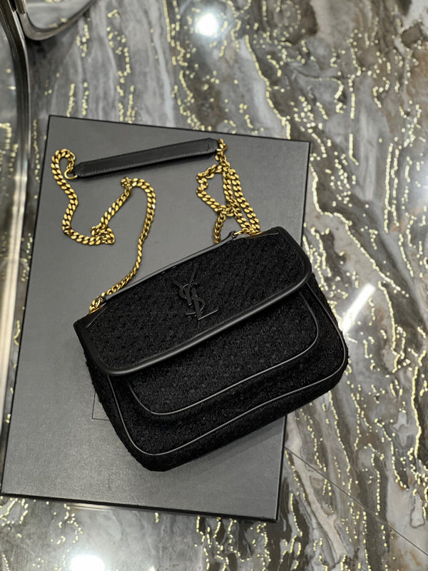 Amelia - YSL Bag - 4221