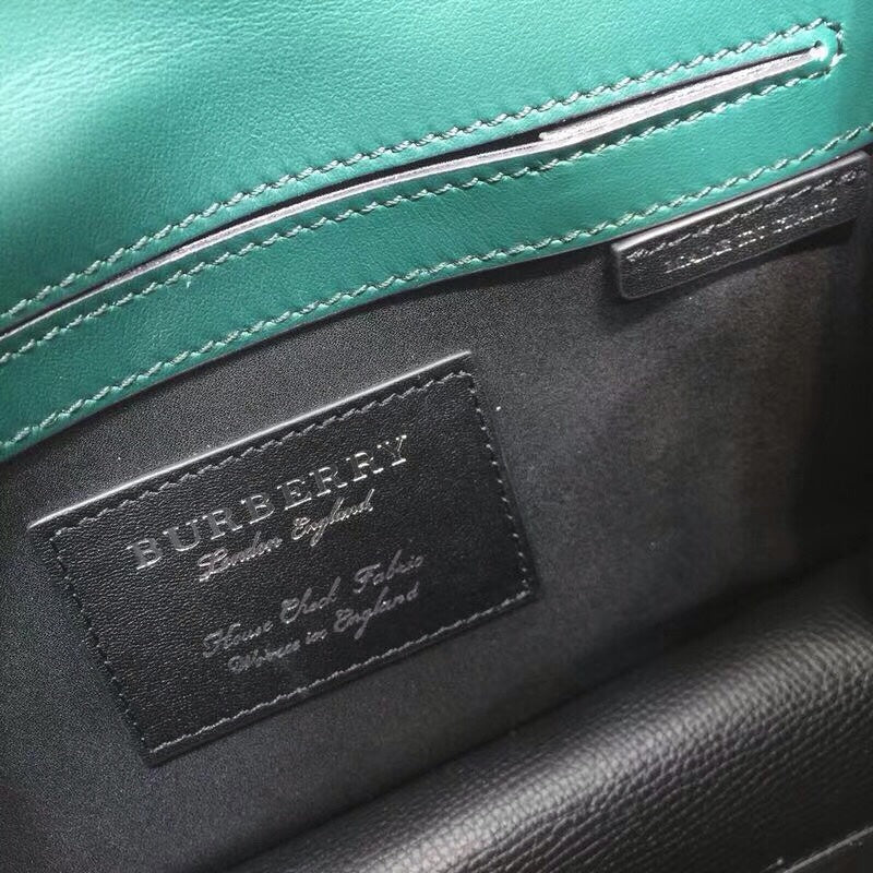 Burberry Bags - Bagsattire   739