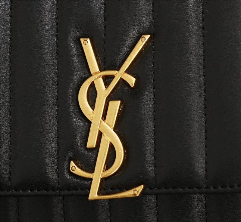 Amelia - YSL Bag - 2914