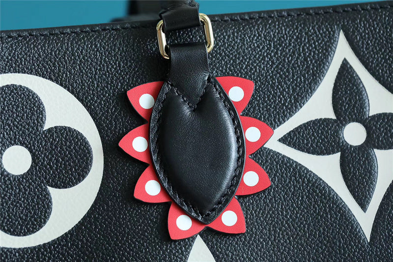 Fan Fashion Lu-Vi bags - 8639