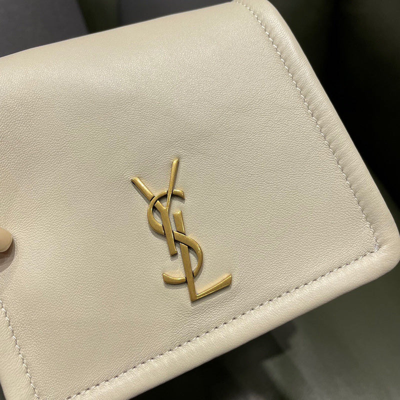 Amelia - YSL Bag - 3759