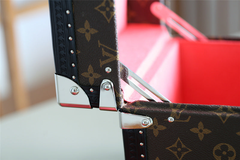 Fan Fashion Lu-Vi bags - 9535