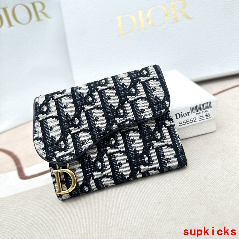 Amelia- Mix Wallets - 582