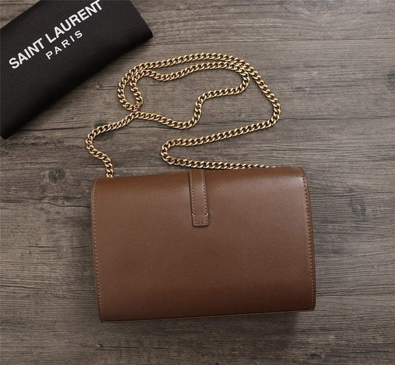 Amelia - YSL Bag - 2915