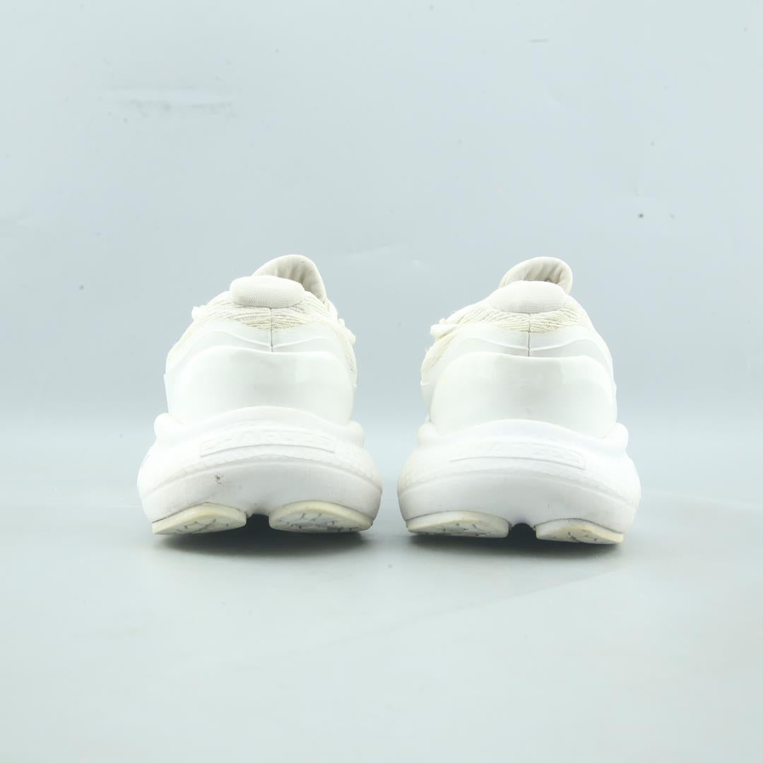 UNDER ARMOUR CHARGED