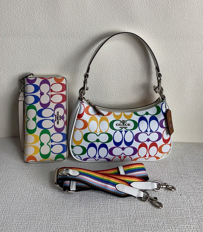 Amelia-i CAH Bags - 219