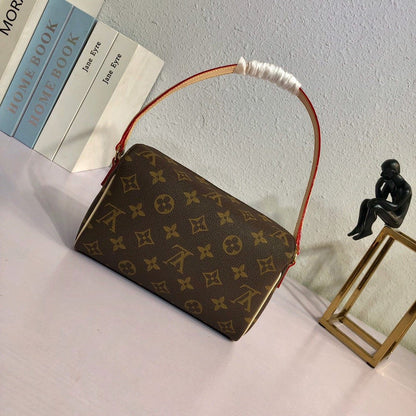 Amelia - LOV Lady Bags - 909