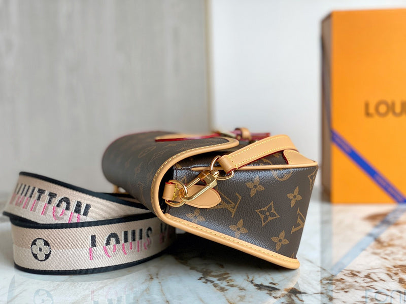 Amelia's Bag Gallery - LOV Bags - 738