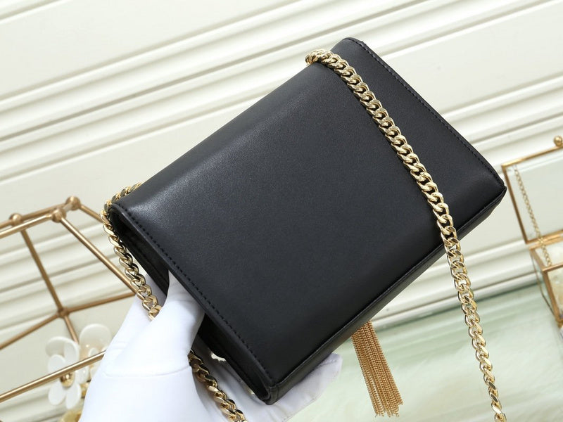Amelia - YSL Bag - 3547