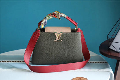 Fan Fashion Lu-Vi bags - 8352