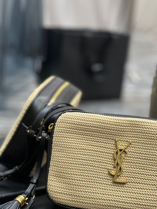 Amelia - YSL Bag - 1805