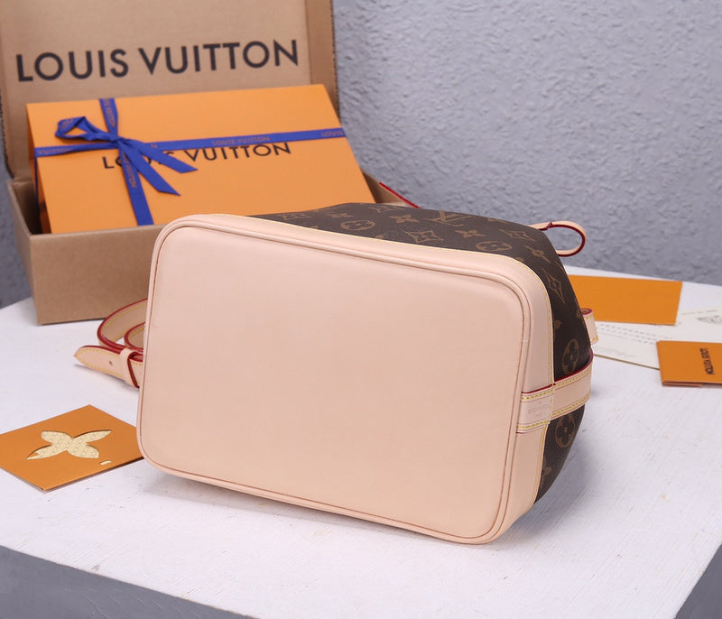 Fan Fashion Lu-Vi Bags - 16970