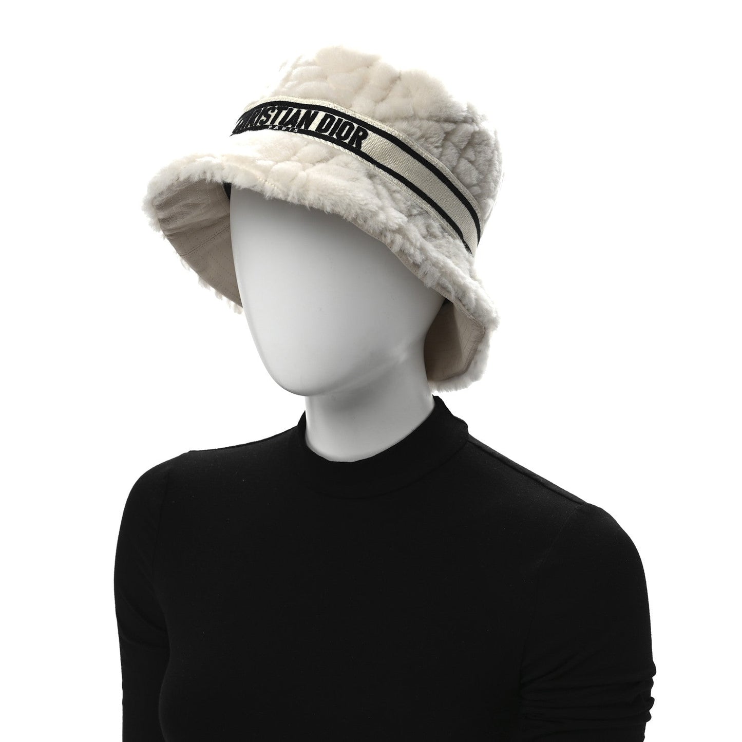Christian Dior Shearling Cannage D-Bobby Bucket Hat 58 Ecru