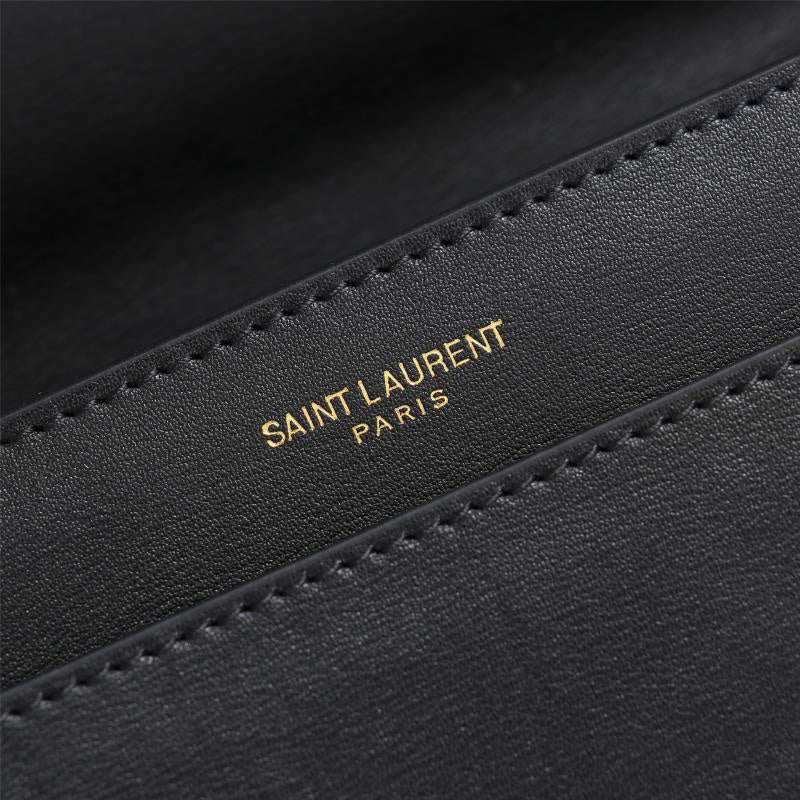Amelia - YSL Bag - 2536