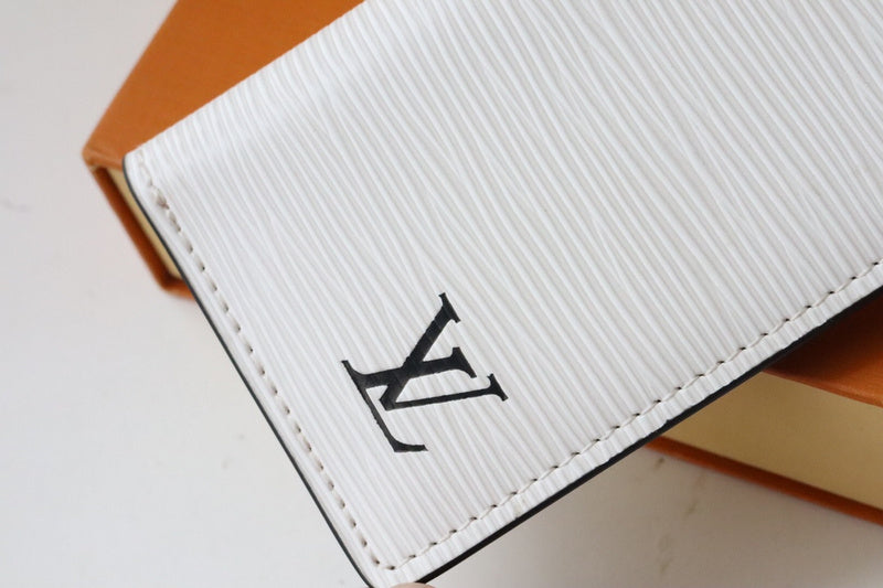 Fan Fashion Lu-Vi bags - 17529