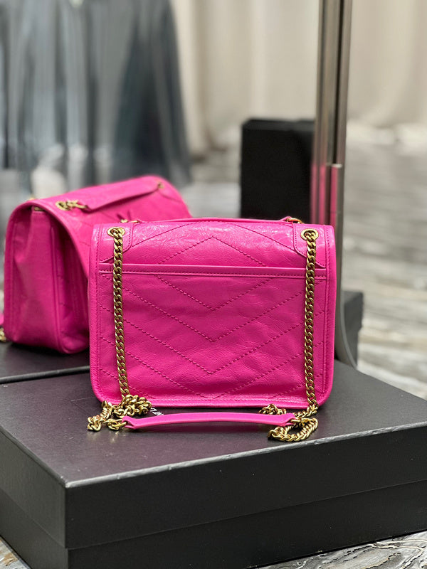 Amelia - YSL Bag - 1964