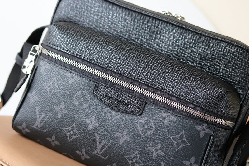 Fan Fashion Lu-Vi bags - 17183