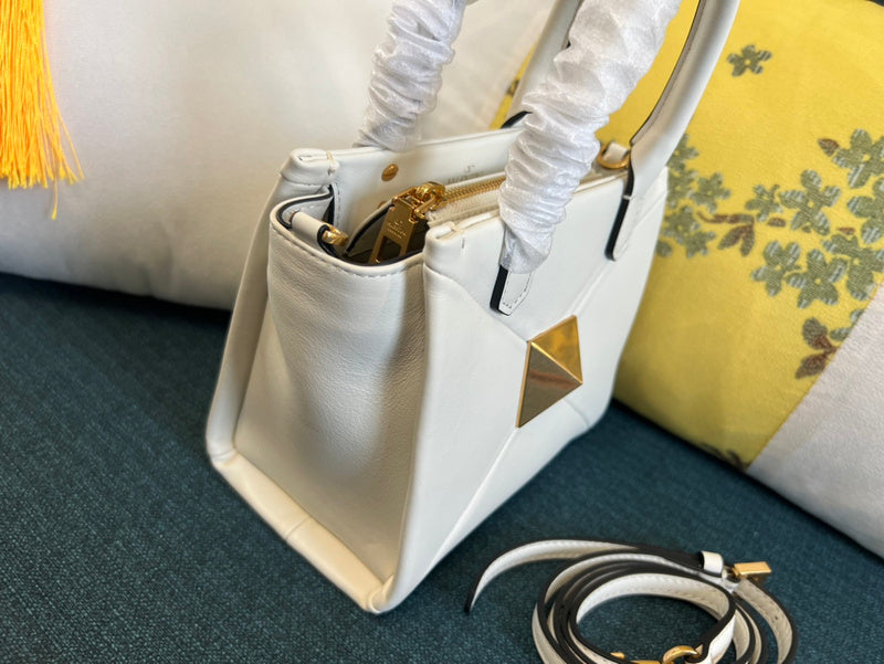 VAL LUXURY BAGS - FOR FASHION LOVERS  AFFORDABLE LUXURY BAGS- 1606