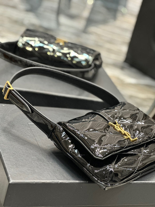 Amelia - YSL Bag - 1763