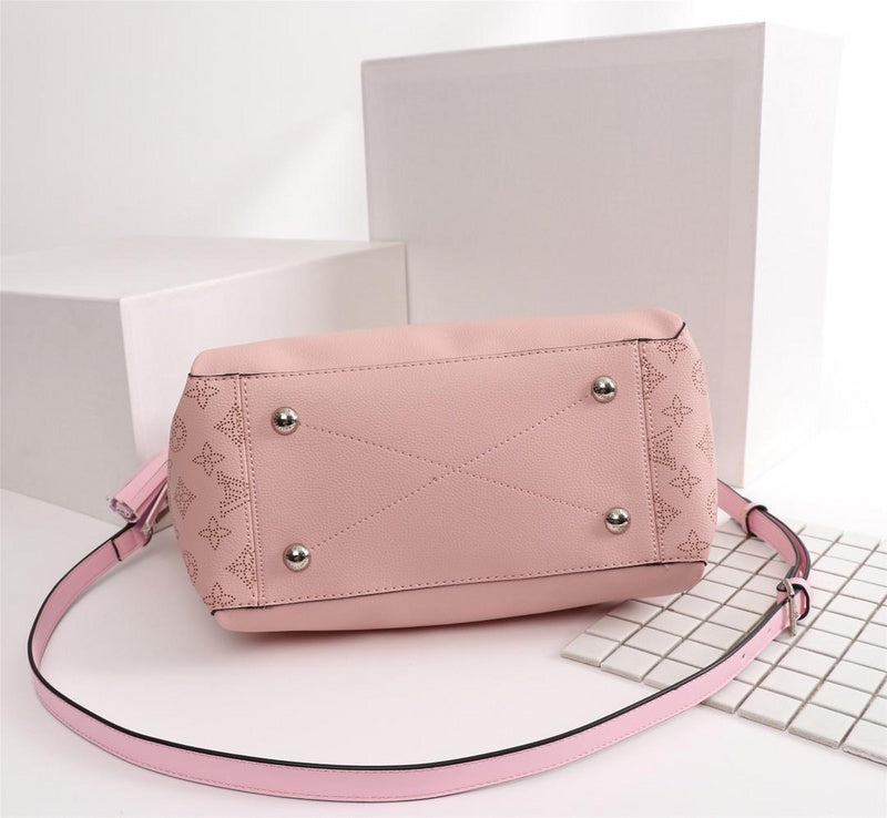Fan Fashion Lu-Vi bags - 17864