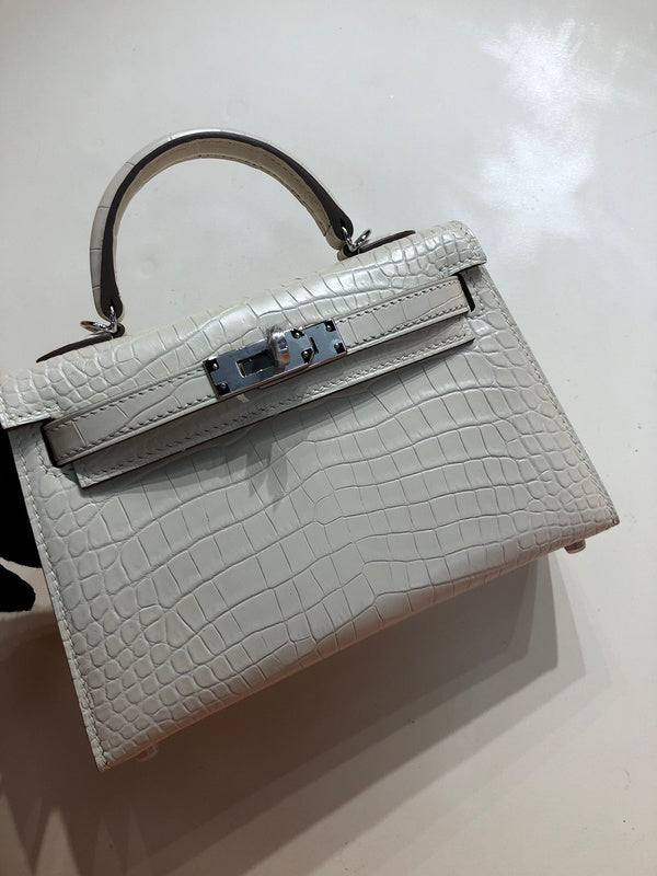 Amelia - HMS Bags - 1528