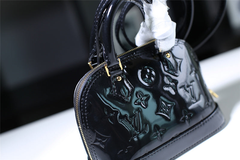 Amelia - LOV Lady Bags - 1903