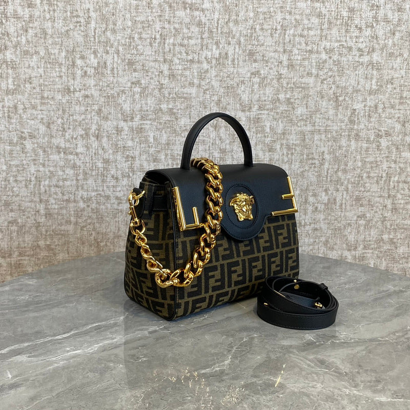 Amelia's Bag Gallery - VAR Bags - 060
