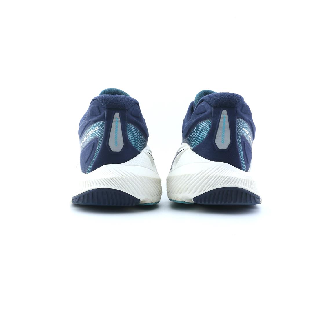ALTRA PARADIGM 6