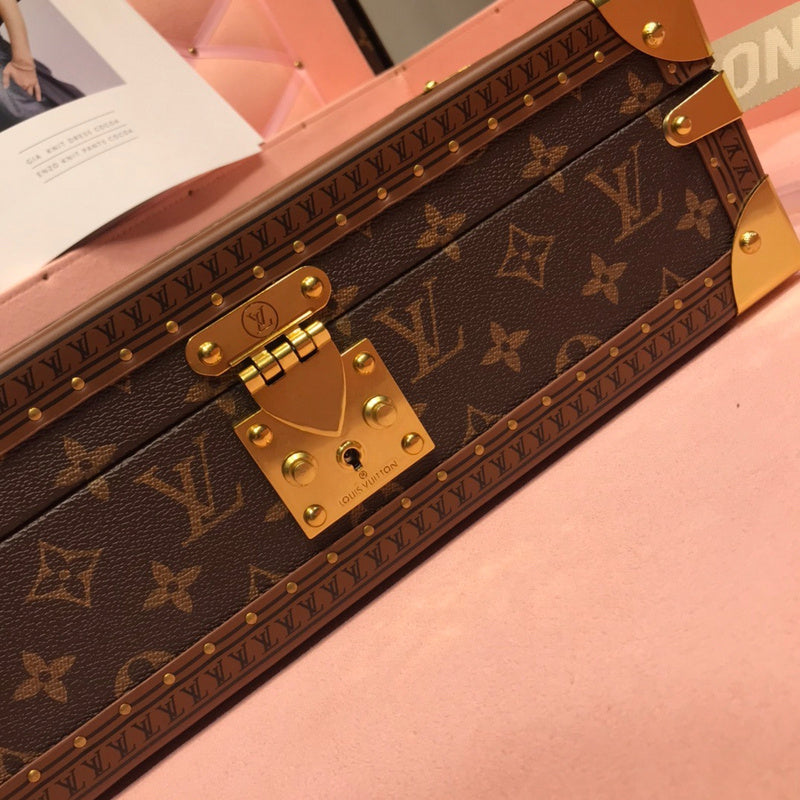 Fan Fashion Lu-Vi bags - 9482