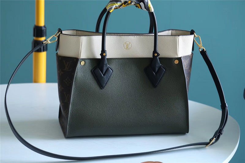 Fan Fashion Lu-Vi bags - 8628