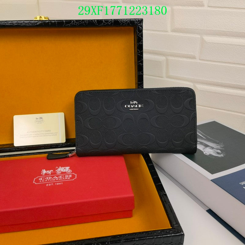 Amelia - CAH Wallet - 065