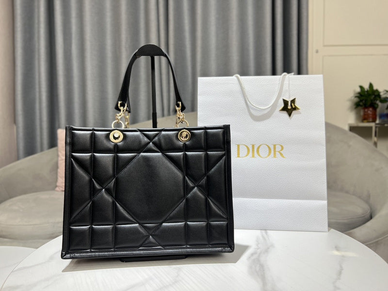 Amelia- DYOR FASHION BAGS - 2122